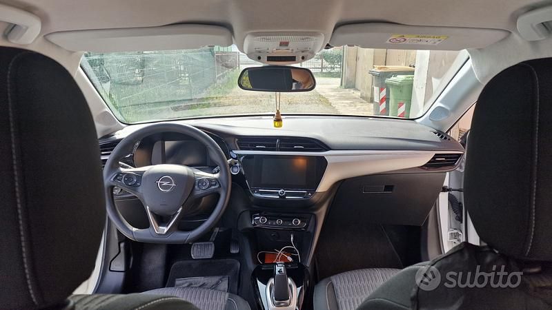Usata Opel Corsa-e Edition 56 kW (77 CV) 2021 Bianco Utilitaria