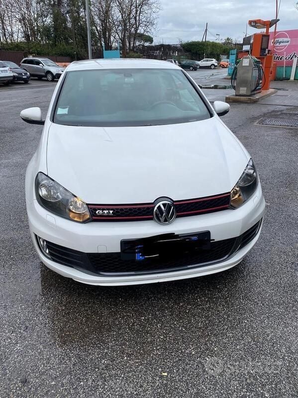 Usata VW Golf VI 210 CV (154 kW) 2011 Bianco Utilitaria