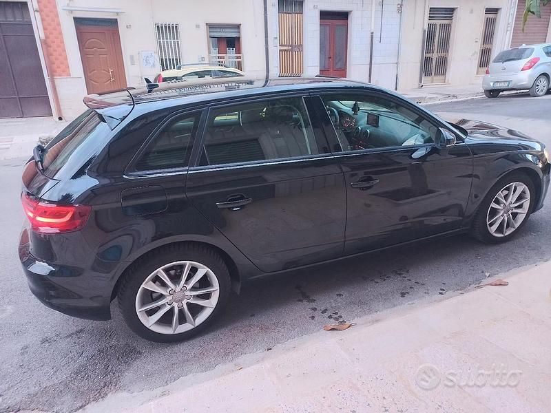 Usata Audi A3 Comfort 105 CV (77 kW) 2015 Nero Berlina