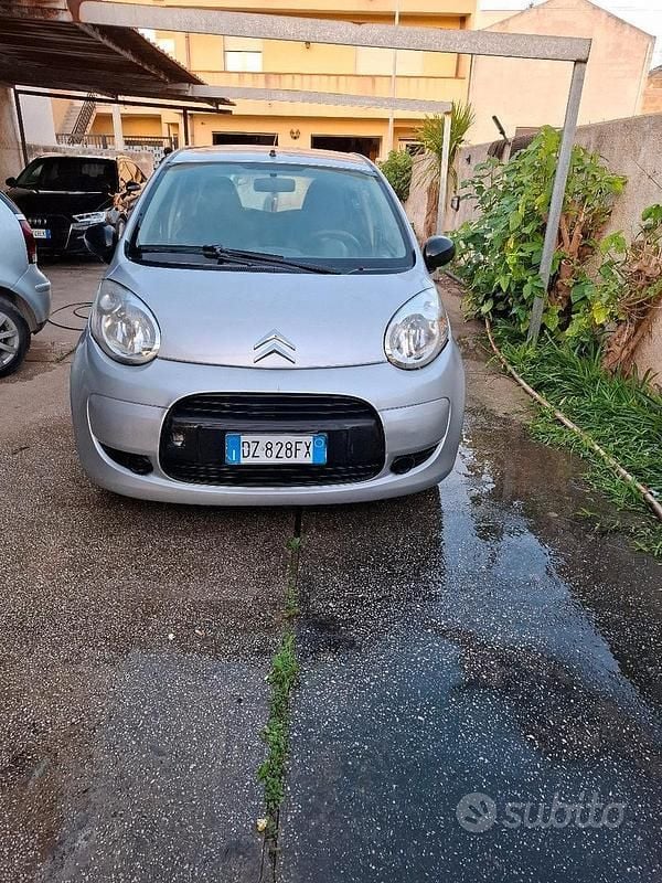 Usata Citroën C1 68 CV (50 kW) 2010 Grigio Utilitaria