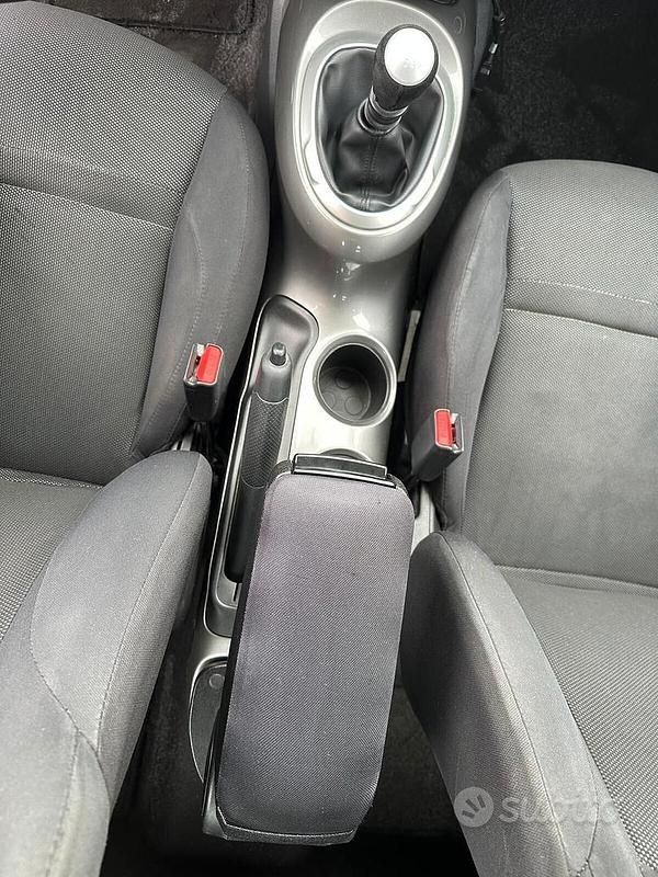 Usata Nissan Juke Acenta 110 CV (80 kW) 2014 Grigio SUV