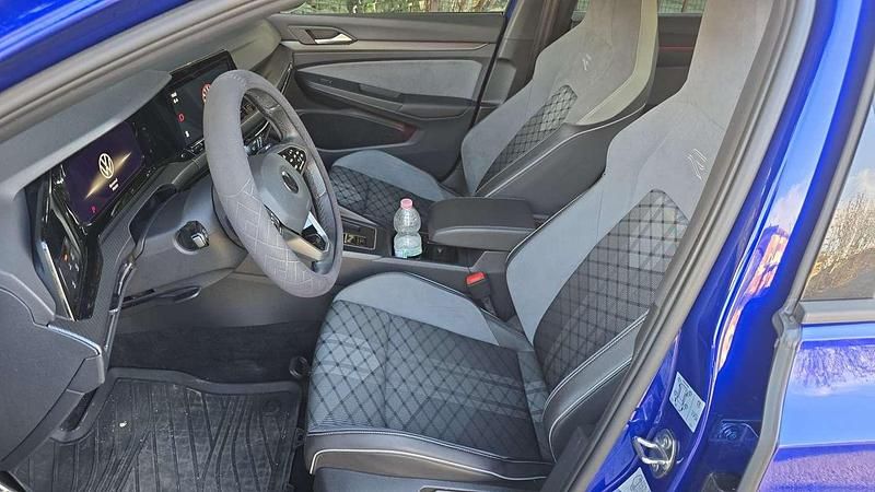 Usata VW Golf VII R-line 150 CV (110 kW) 2021 Utilitaria