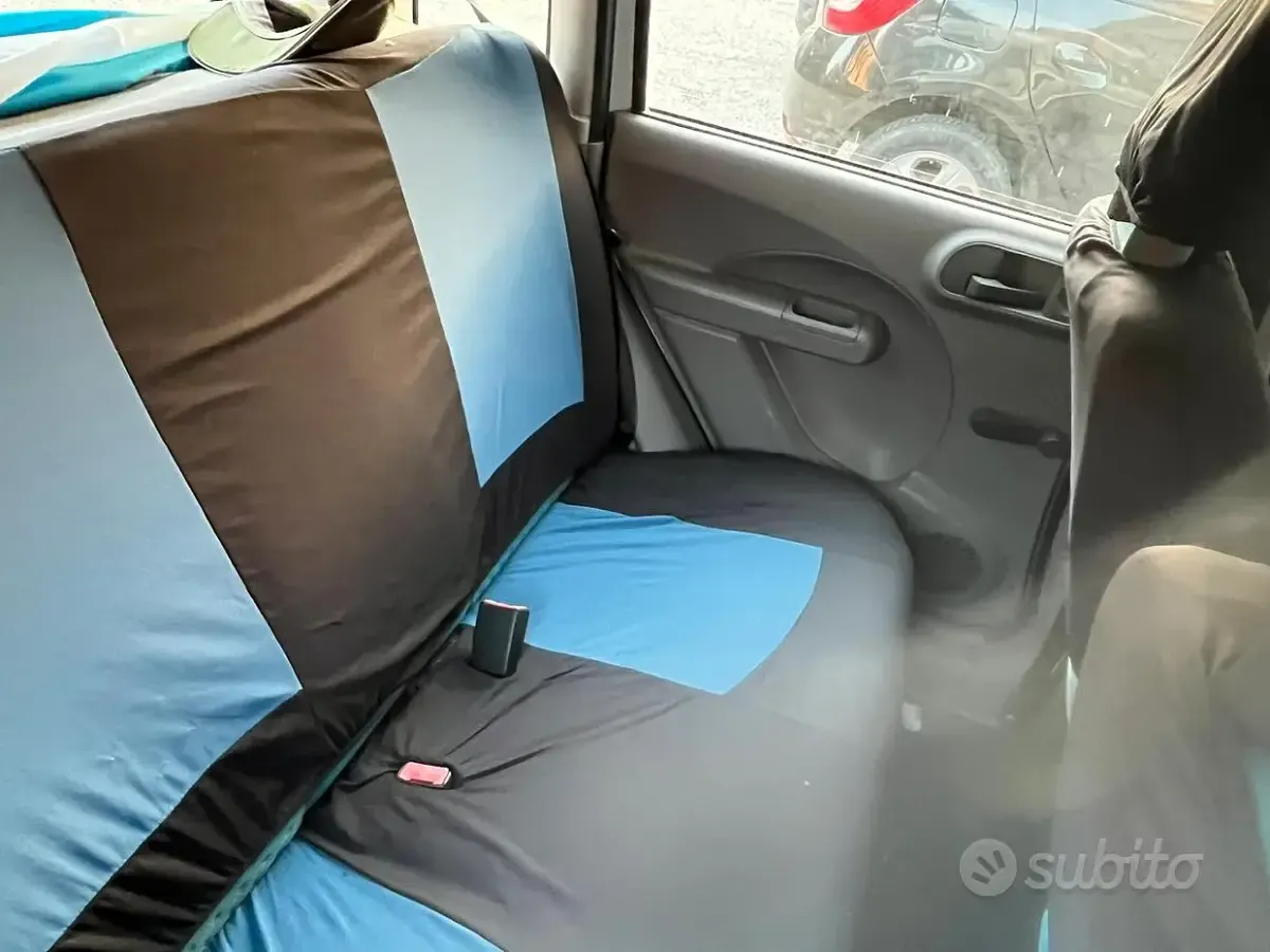 Usata Fiat Panda 70 CV (51 kW) 2006 Utilitaria