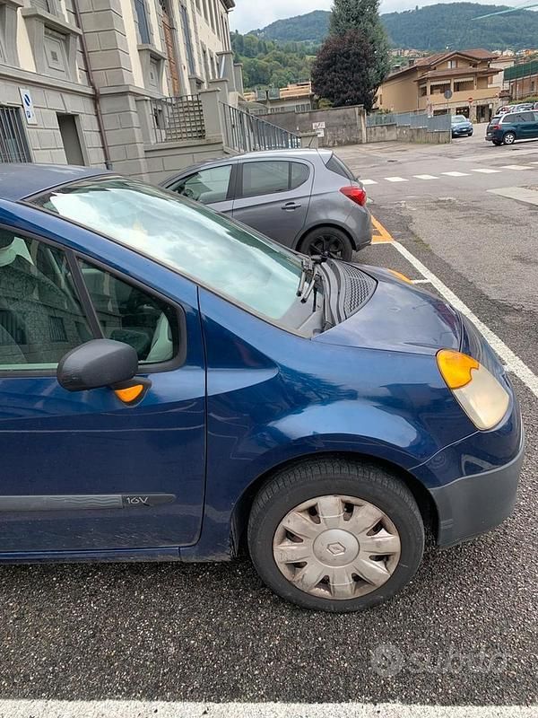 Usata Renault Modus Luxe 2004 Blu Monovolume