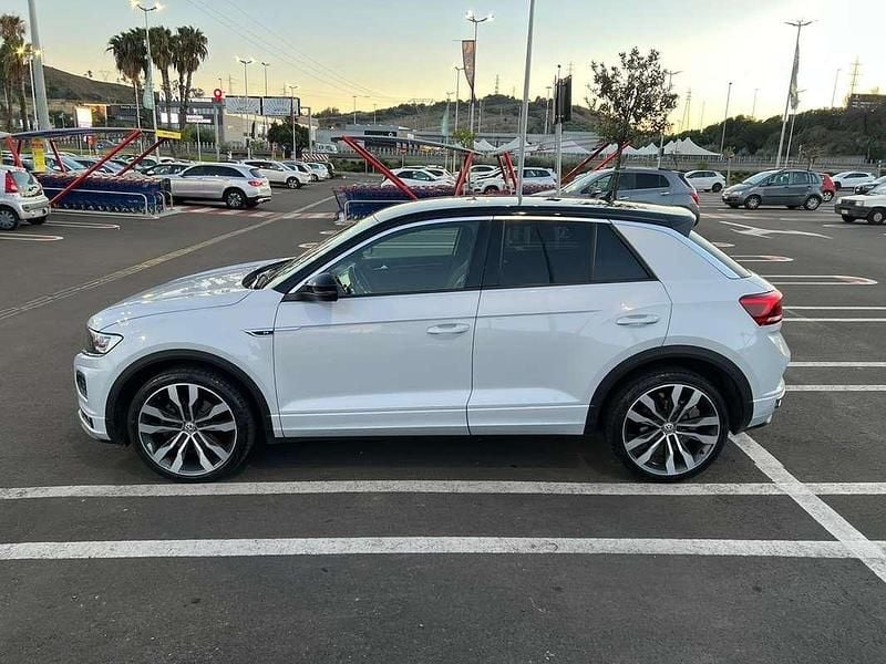 Usata VW T-Roc R-line 116 CV (85 kW) 2019 Argento SUV