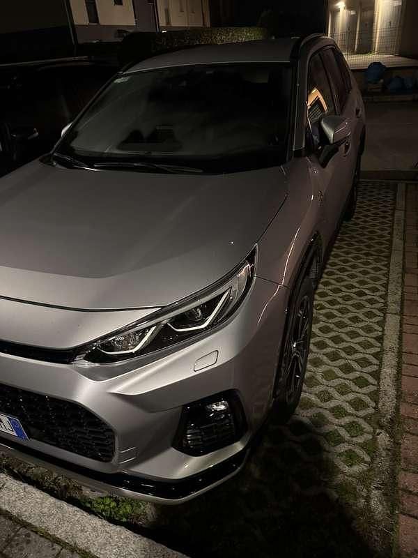 Second-hand Suzuki Across 185 CP (136 kW) 2024 SUV