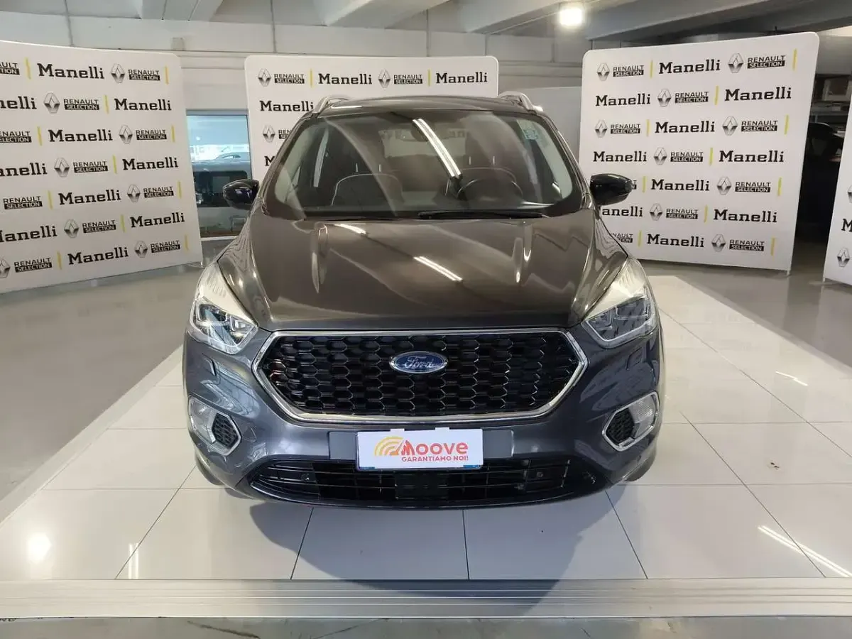 Usata Ford Kuga Vignale 150 CV (110 kW) 2017 Grigio SUV