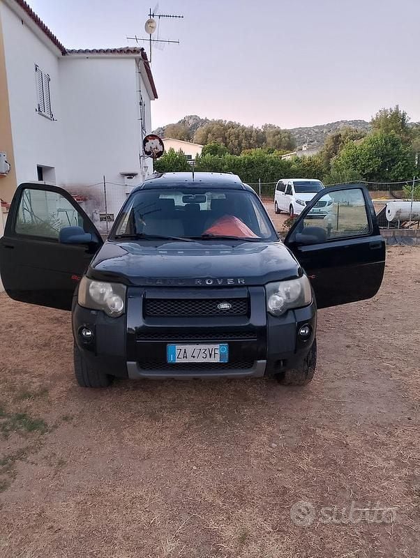 Nero Usata 2005 Land Rover Freelander SUV | 4000 € (Buon prezzo) - Immagine 1/4