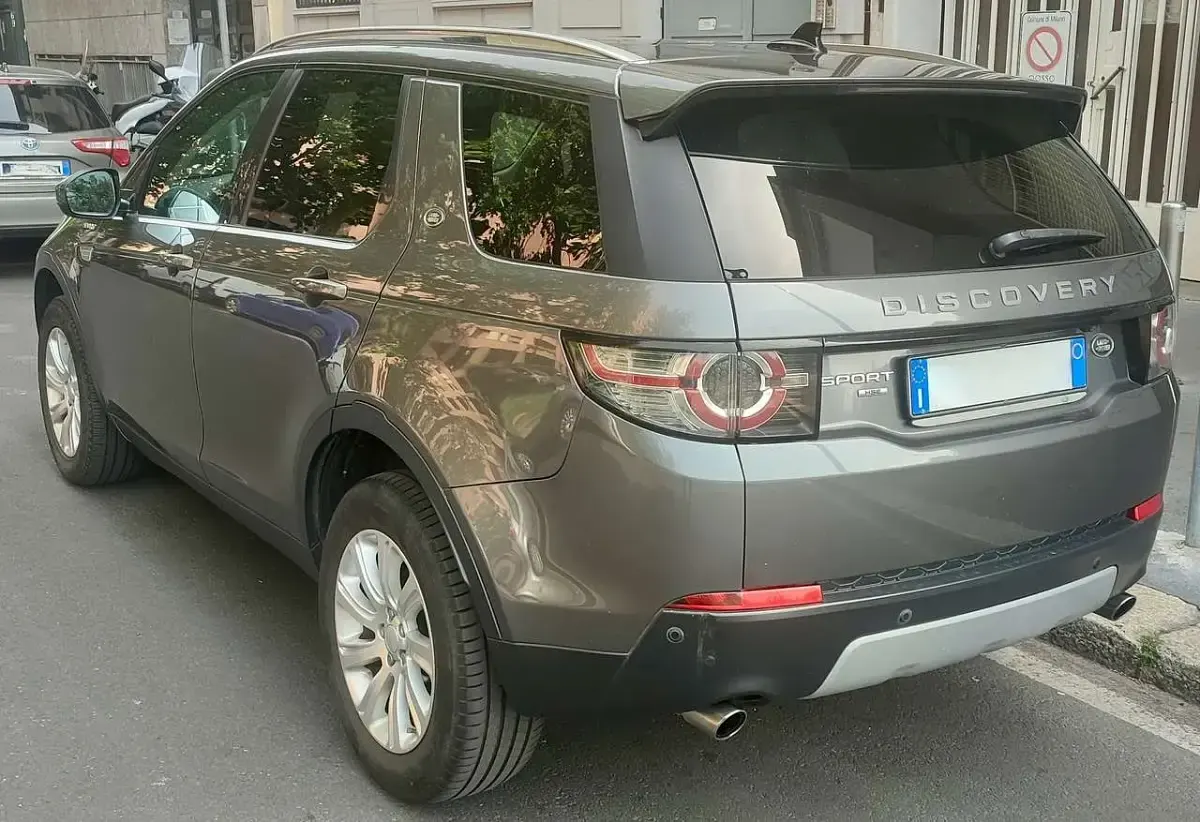 Usata Land Rover Discovery Sport HSE 150 CV (110 kW) 2016 Grigio SUV