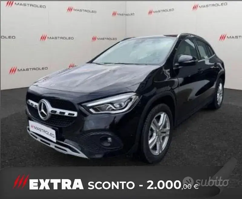Usata Mercedes GLA200 150 CV (110 kW) 2022 Nero SUV