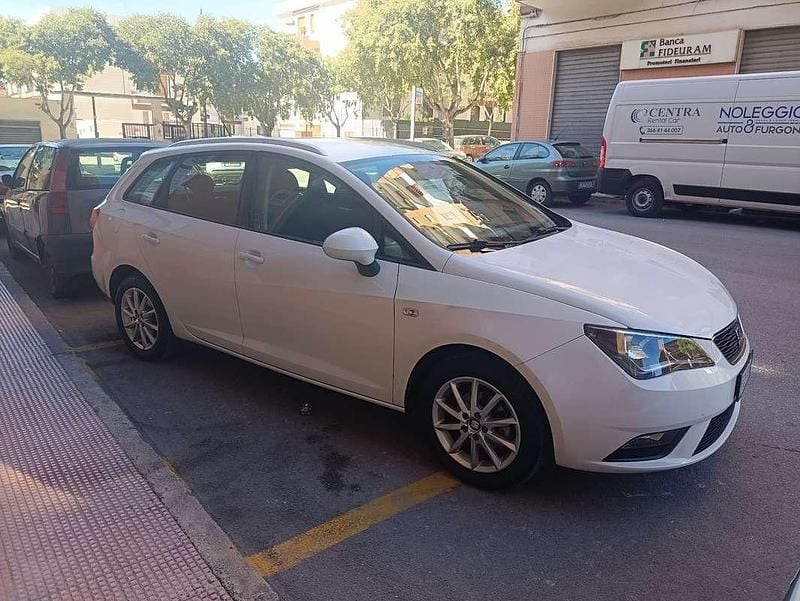 Usata Seat Ibiza ST CONNECT 90 CV (66 kW) 2015 Station wagon