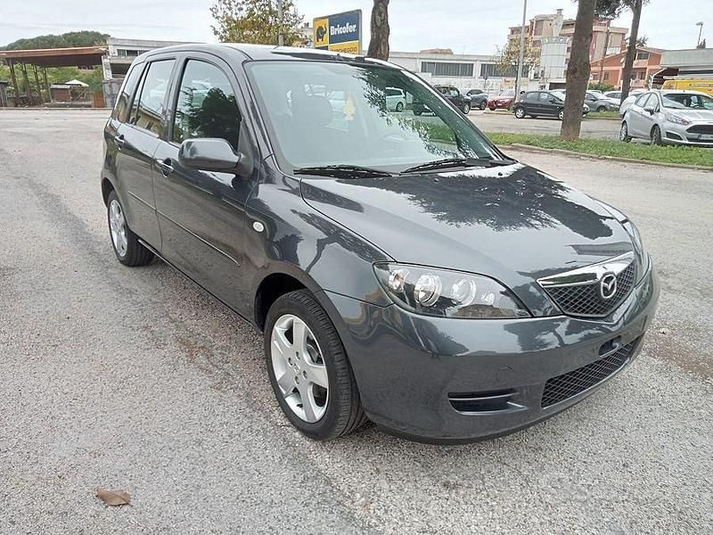 Usata Mazda 2 80 CV (58 kW) 2006 Utilitaria