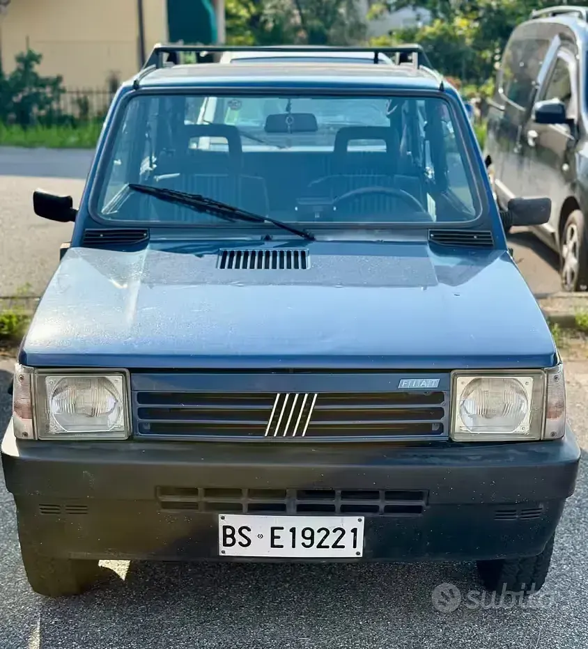 Usata Fiat Panda 4x4 Club 50 CV (36 kW) 1992 Blu Utilitaria