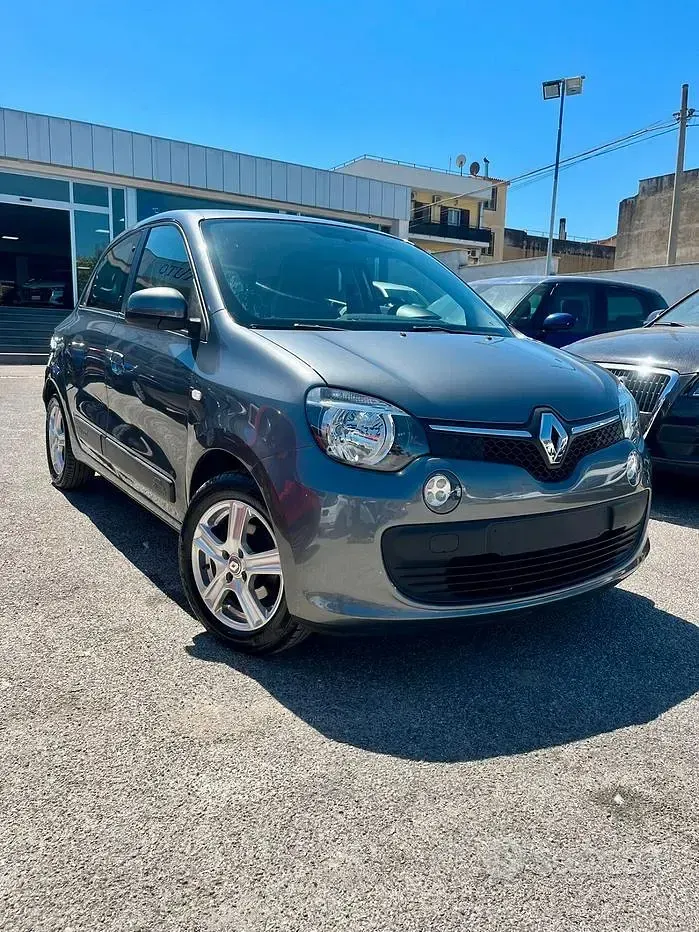 Usata Renault Twingo SE 69 CV (50 kW) 2017 Grigio Utilitaria