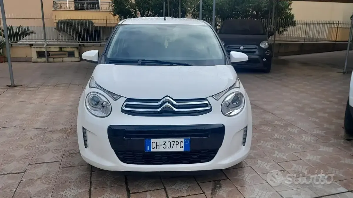 Usata Citroën C1 Feel 72 CV (52 kW) 2021 Bianco Utilitaria