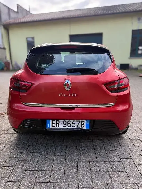 Usata Renault Clio IV 73 CV (53 kW) 2013 Berlina