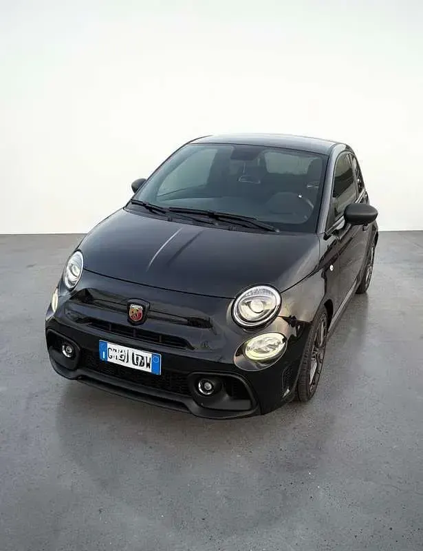 Usata Abarth 595 Turismo 165 CV (121 kW) 2023 Nero Utilitaria