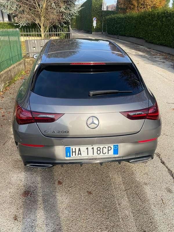 Usata Mercedes CLA200 179 CV (131 kW) 2025 Grigio Station wagon