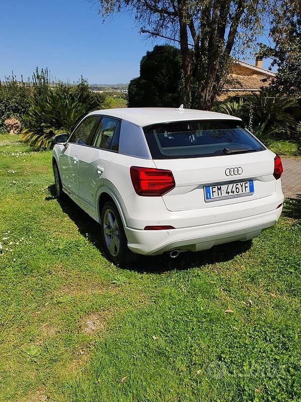 Usata Audi Q2 Sport 116 CV (85 kW) 2018 Bianco SUV