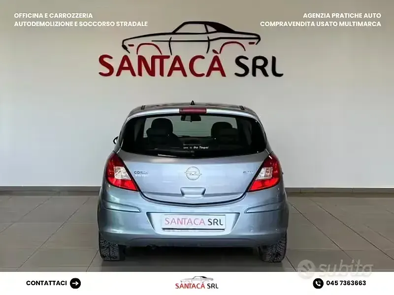 Usata Opel Corsa Edition 75 CV (55 kW) 2010 Grigio Utilitaria
