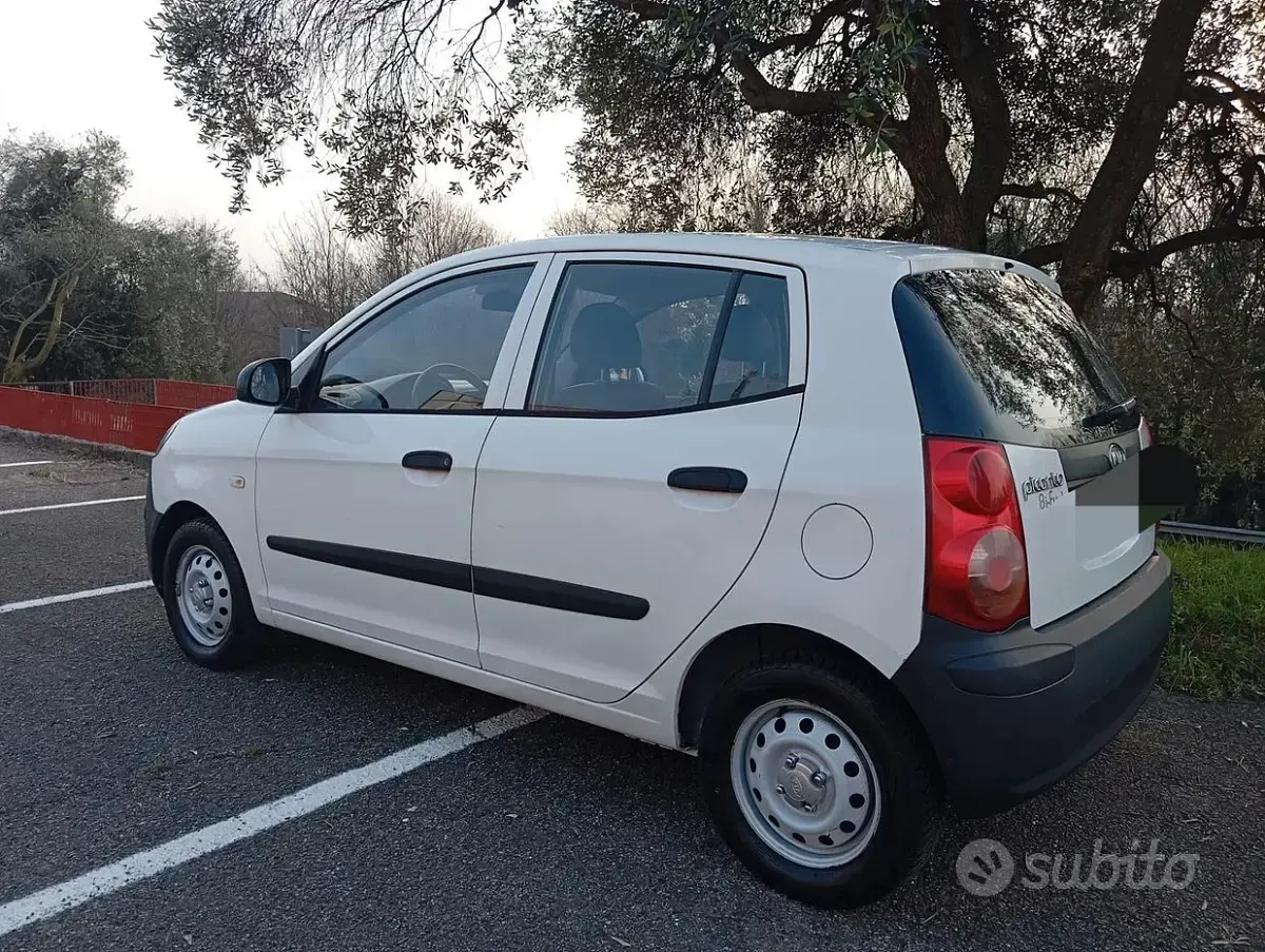 Occasion Kia Picanto 60 ch (44 kW) 2011 Blanc Citadine