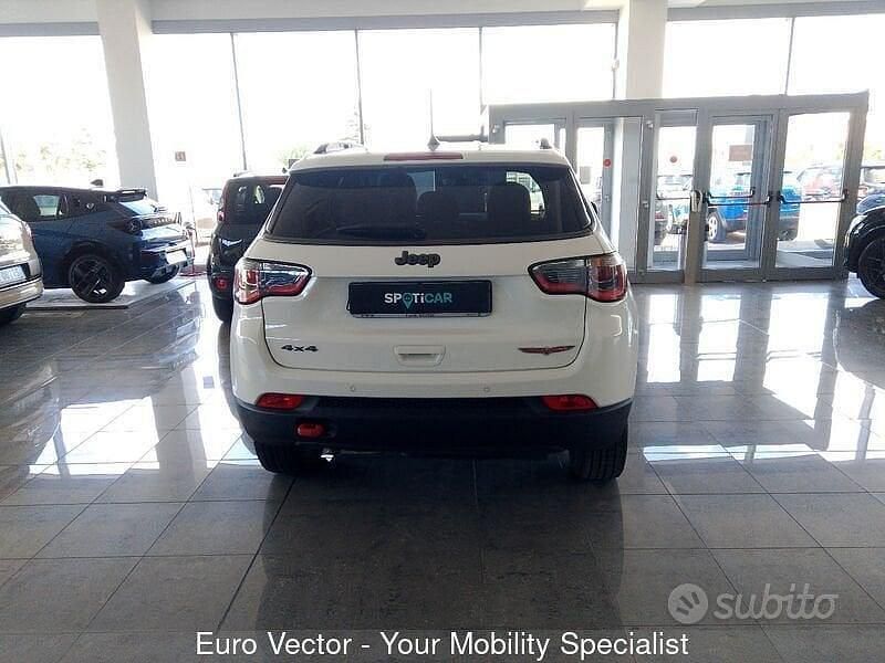 Usata Jeep Compass Limited 170 CV (125 kW) 2018 Bianco SUV