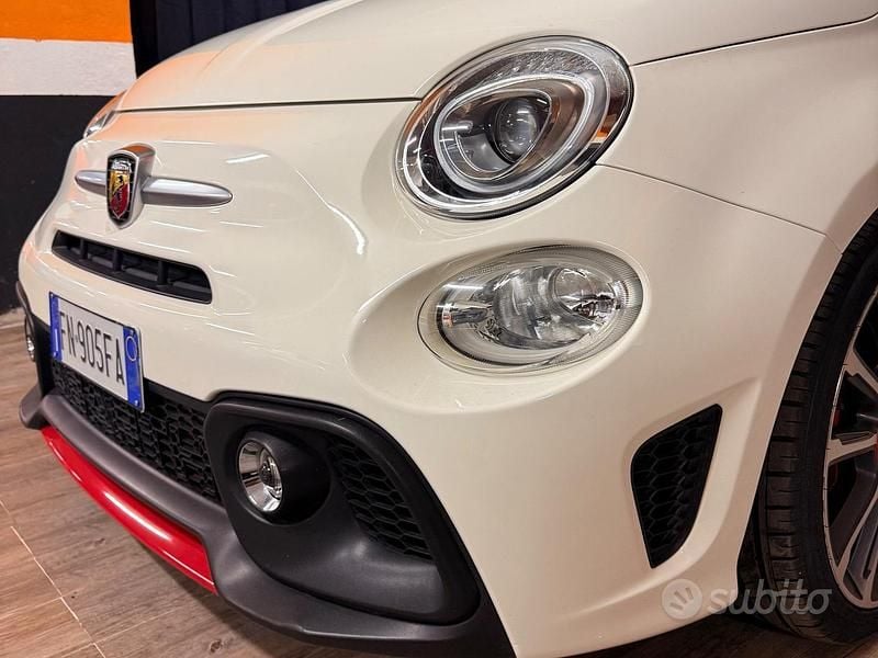 Usata Abarth 595 Turismo 165 CV (121 kW) 2018 Bianco Berlina