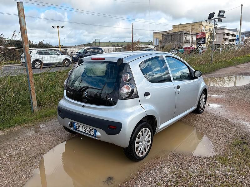Usata Citroën C1 68 CV (50 kW) 2013 Grigio Utilitaria