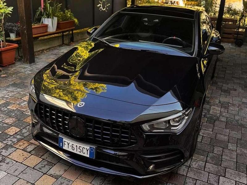 Usata Mercedes CLA250 Premium 224 CV (164 kW) 2019 Nero Berlina