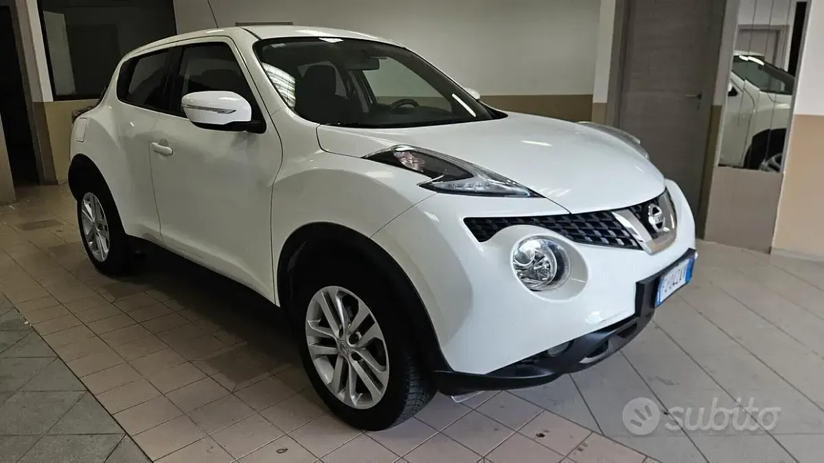 Usata Nissan Juke Acenta 110 CV (80 kW) 2017 Bianco SUV