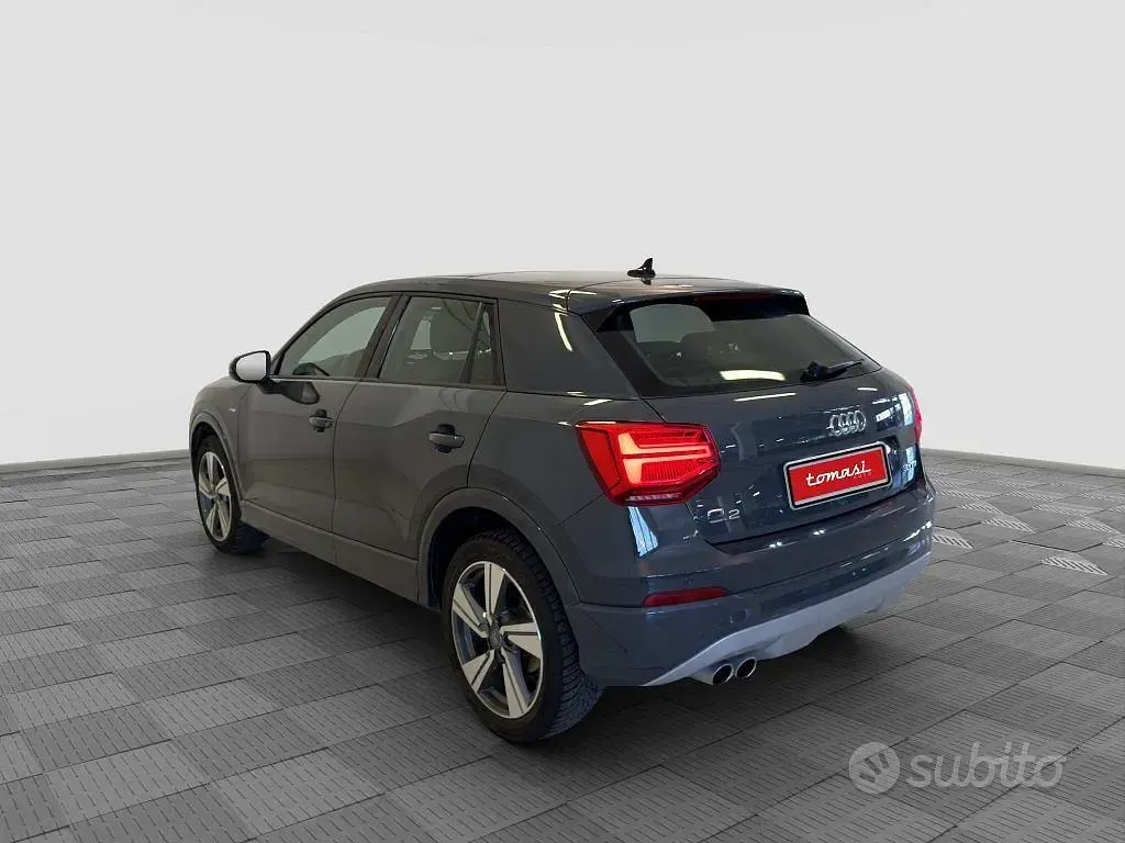 Usata Audi Q2 S-Line 150 CV (110 kW) 2019 Grigio SUV
