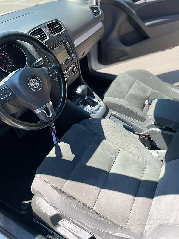 Usata VW Golf VI 160 CV (117 kW) 2010 Bianco Utilitaria