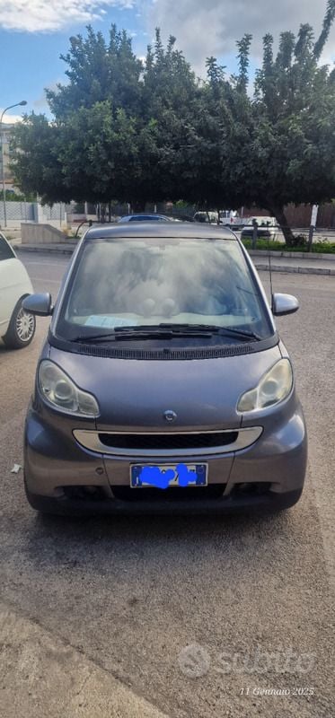 Grigio Usata 2010 Smart ForTwo Coupé Coupé | 4900 € (Buon prezzo) - Immagine 1/4