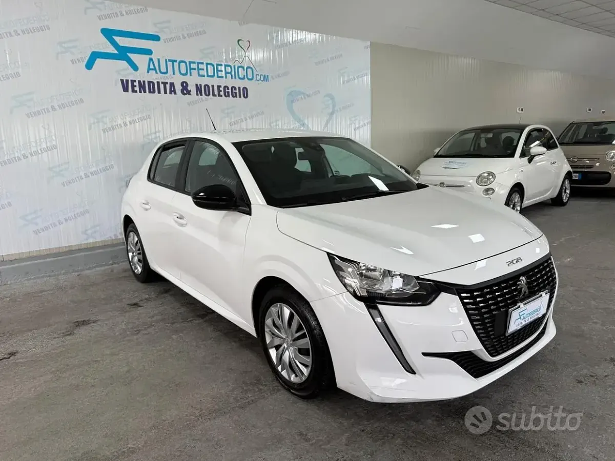 Usata Peugeot 208 Active 102 CV (75 kW) 2022 Bianco Utilitaria