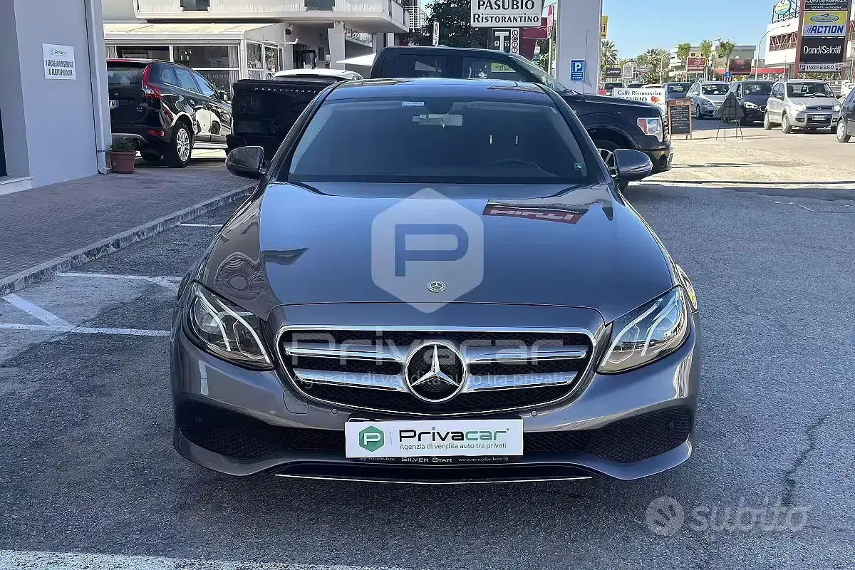 Gebraucht Mercedes E200 Exclusive 184 PS (135 kW) 2018 Grau Limousine