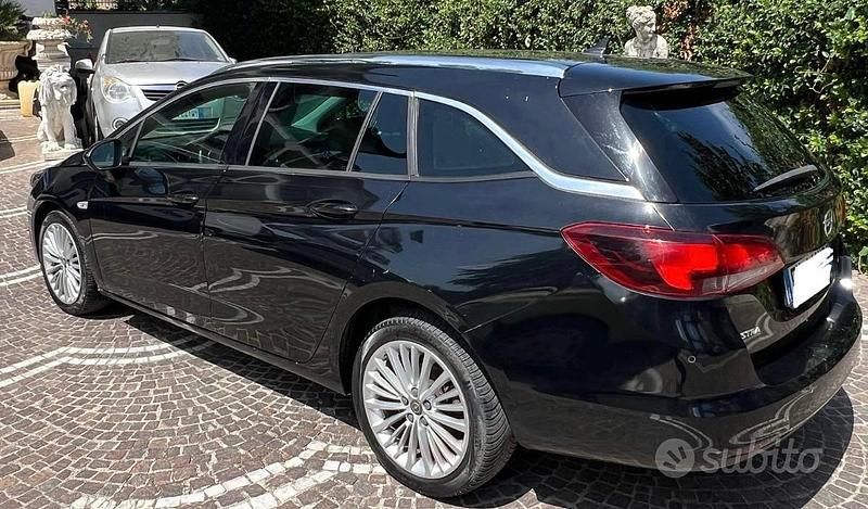 Usata Opel Astra 110 CV (80 kW) 2019 Grigio(met.) Station wagon