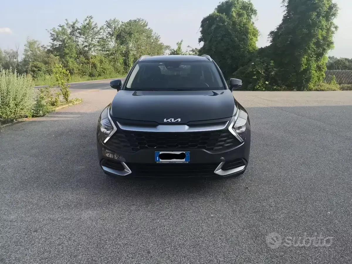Usata Kia Sportage 115 CV (84 kW) 2022 Grigio SUV