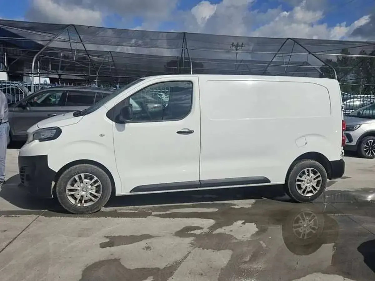 Usata Peugeot Expert Premium 120 CV (88 kW) 2020 Bianco Furgone