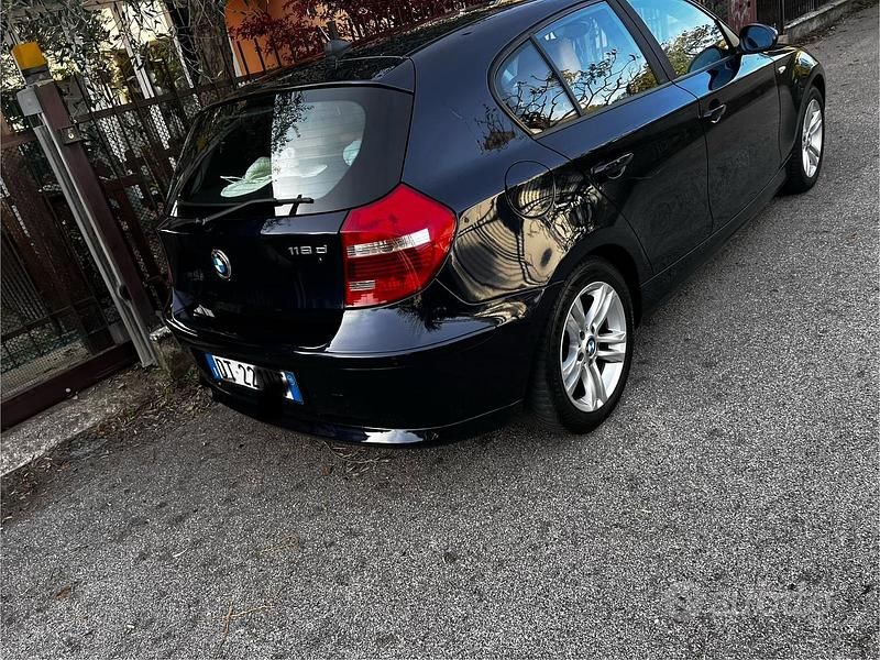 Używany BMW 118 143 KM (105 kW) 2009 Niebieski Hatchback