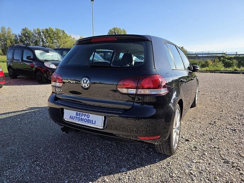 Usata VW Golf VI 140 CV (102 kW) 2009 Nero Utilitaria