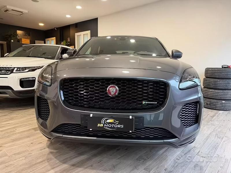 Usata Jaguar E-Pace R-Dynamic 180 CV (132 kW) 2021 Grigio SUV