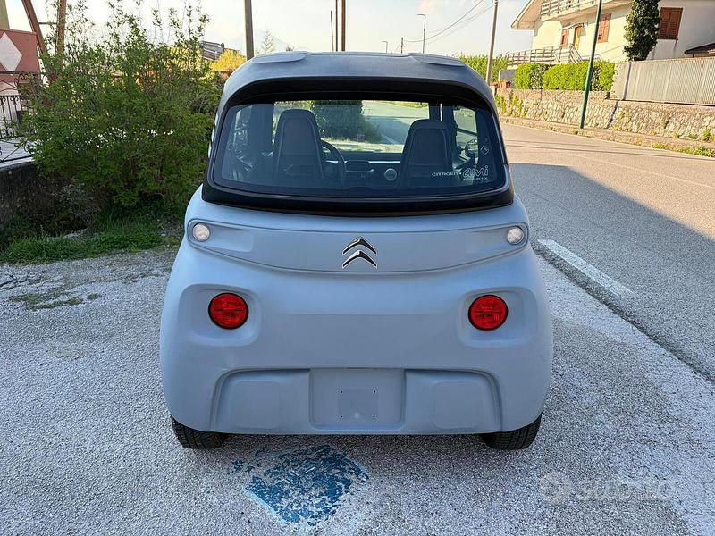 Usata Citroën AMI Tonic 2022 Grigio Berlina
