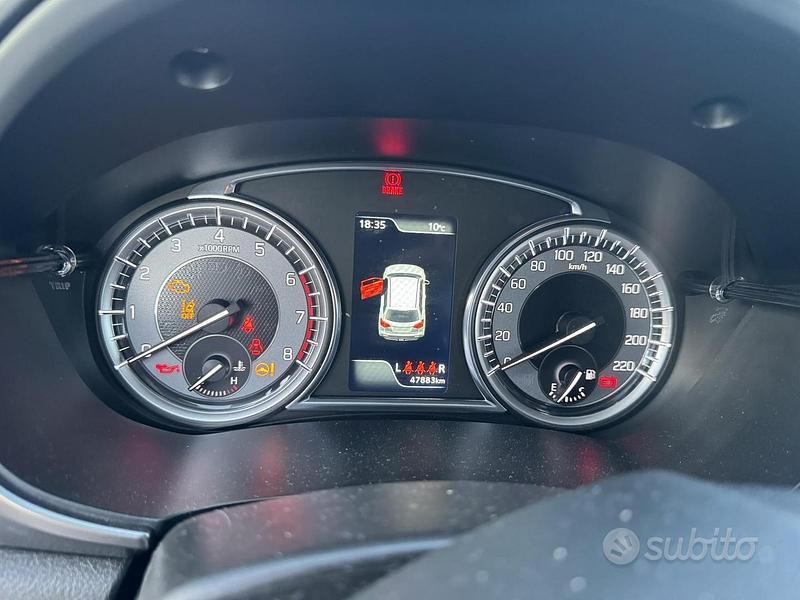 Usata Suzuki Vitara 140 CV (102 kW) 2023 Bianco SUV