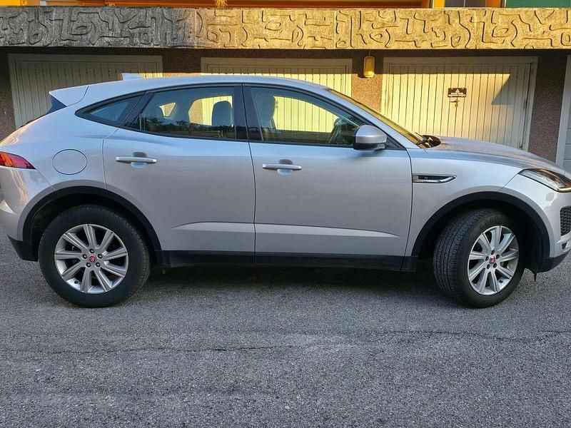 Usata Jaguar E-Pace S 150 CV (110 kW) 2019 Argento SUV