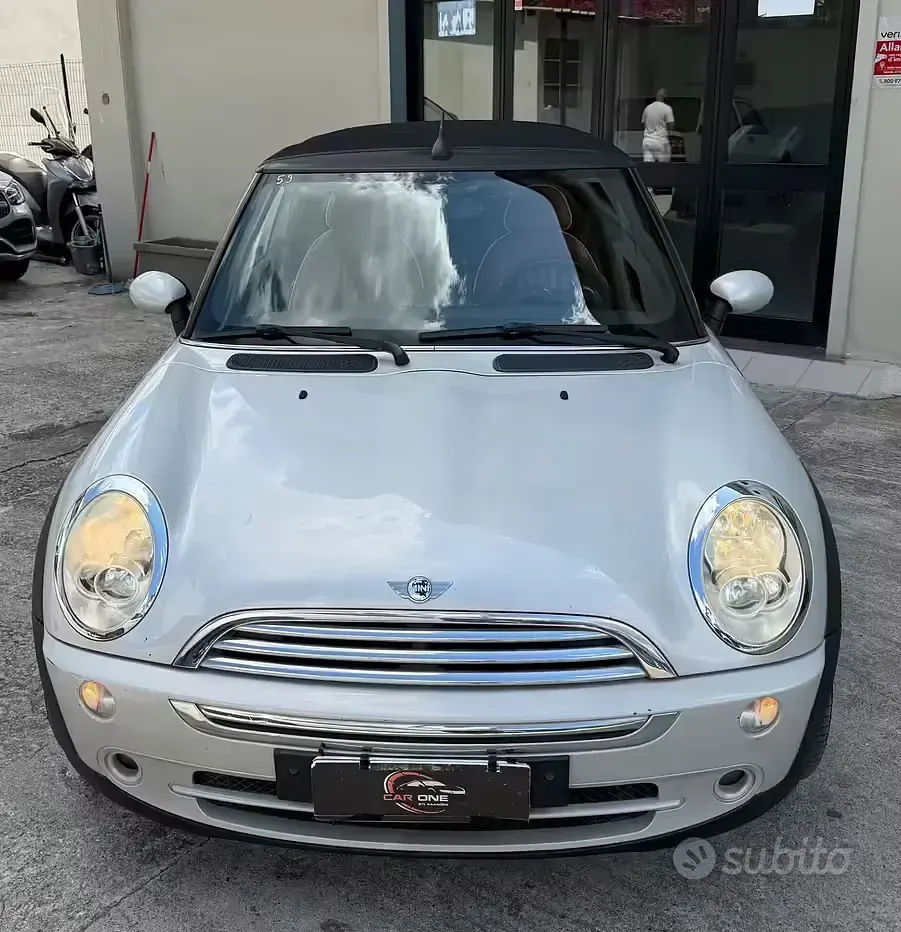 Usata Mini Cooper S Cabriolet 116 CV (85 kW) 2008 Bianco Cabrio
