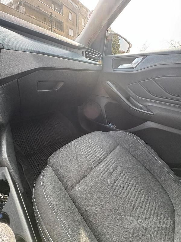Usata Ford Focus Active 120 CV (88 kW) 2021 Nero Station wagon