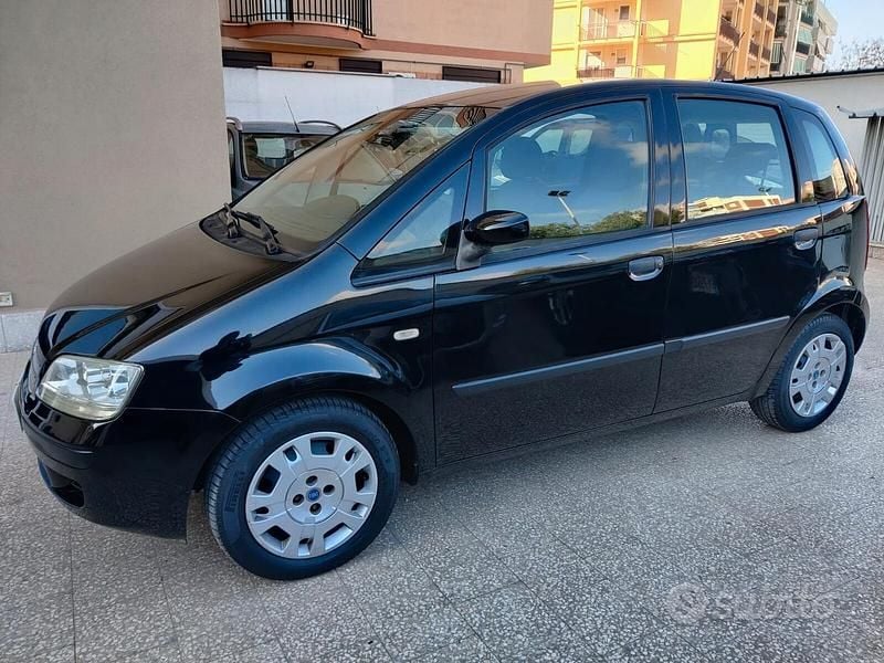 Usata Fiat Idea 69 CV (50 kW) 2008 Nero Monovolume