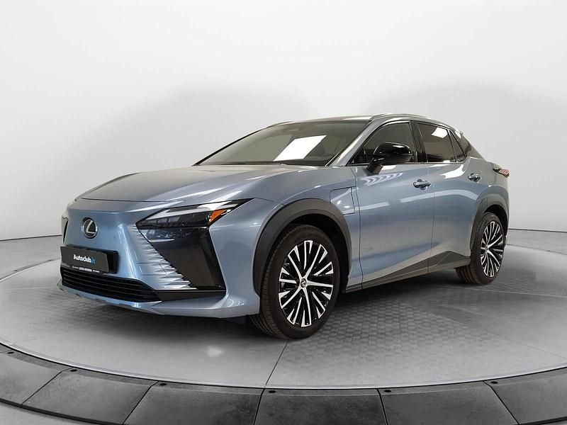 Usata Lexus RZ 450e 178 kW (243 CV) 2025 Azzurro SUV