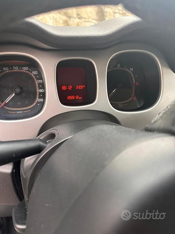 Usata Fiat Panda 95 CV (69 kW) 2017 Berlina