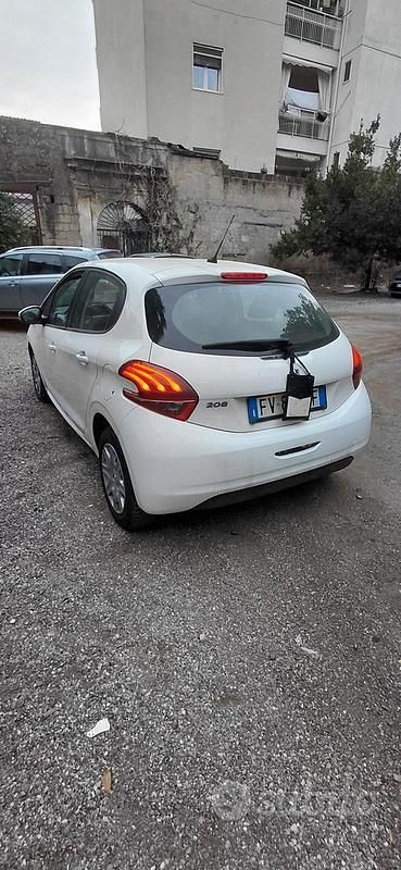 Usata Peugeot 208 115 CV (84 kW) 2019 Bianco Utilitaria
